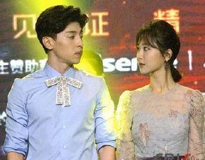 邓伦和杨紫最新爆料,揭秘幕后故事,甜蜜互动引期待